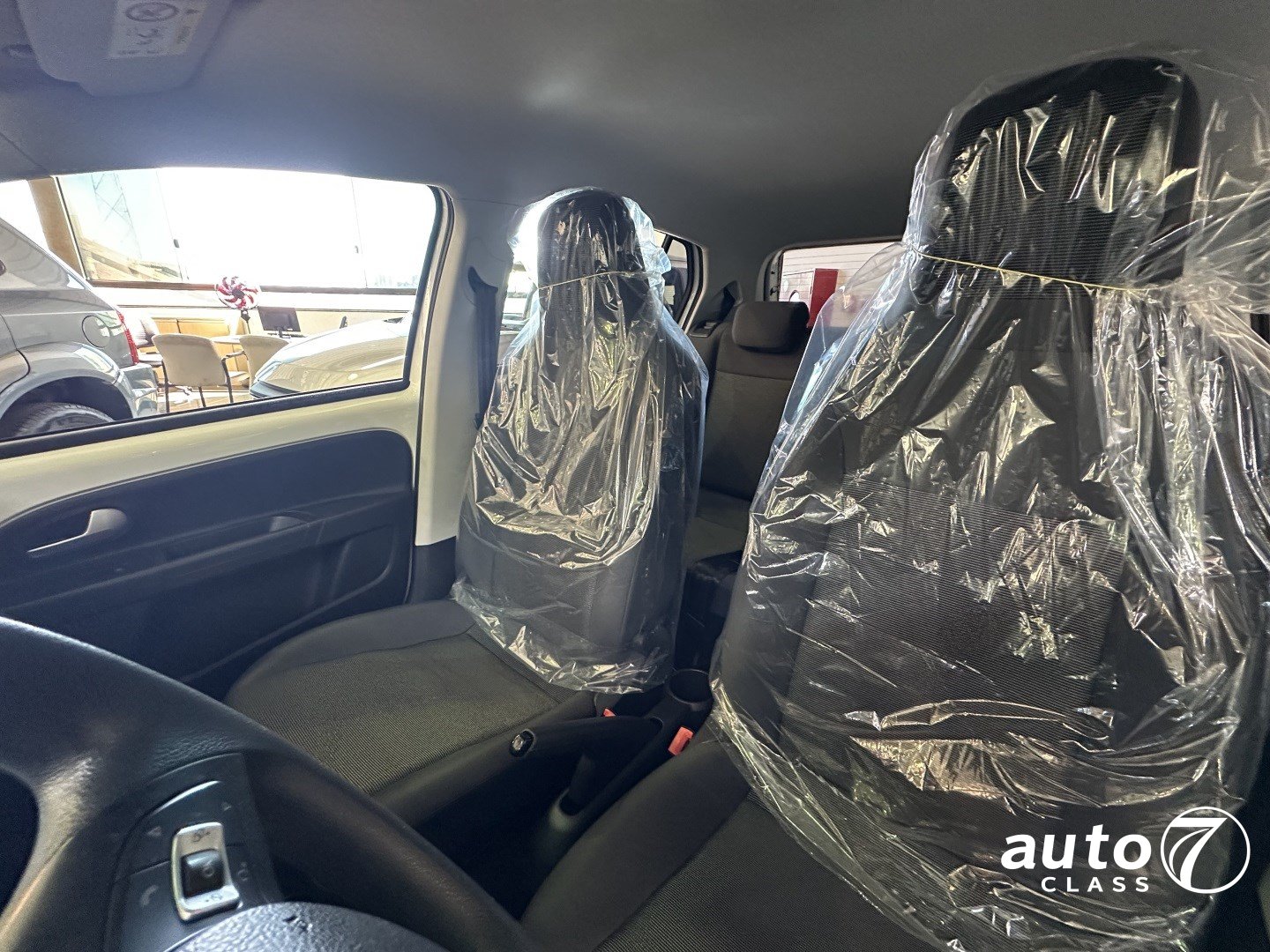 VOLKSWAGEN UP - Foto 6